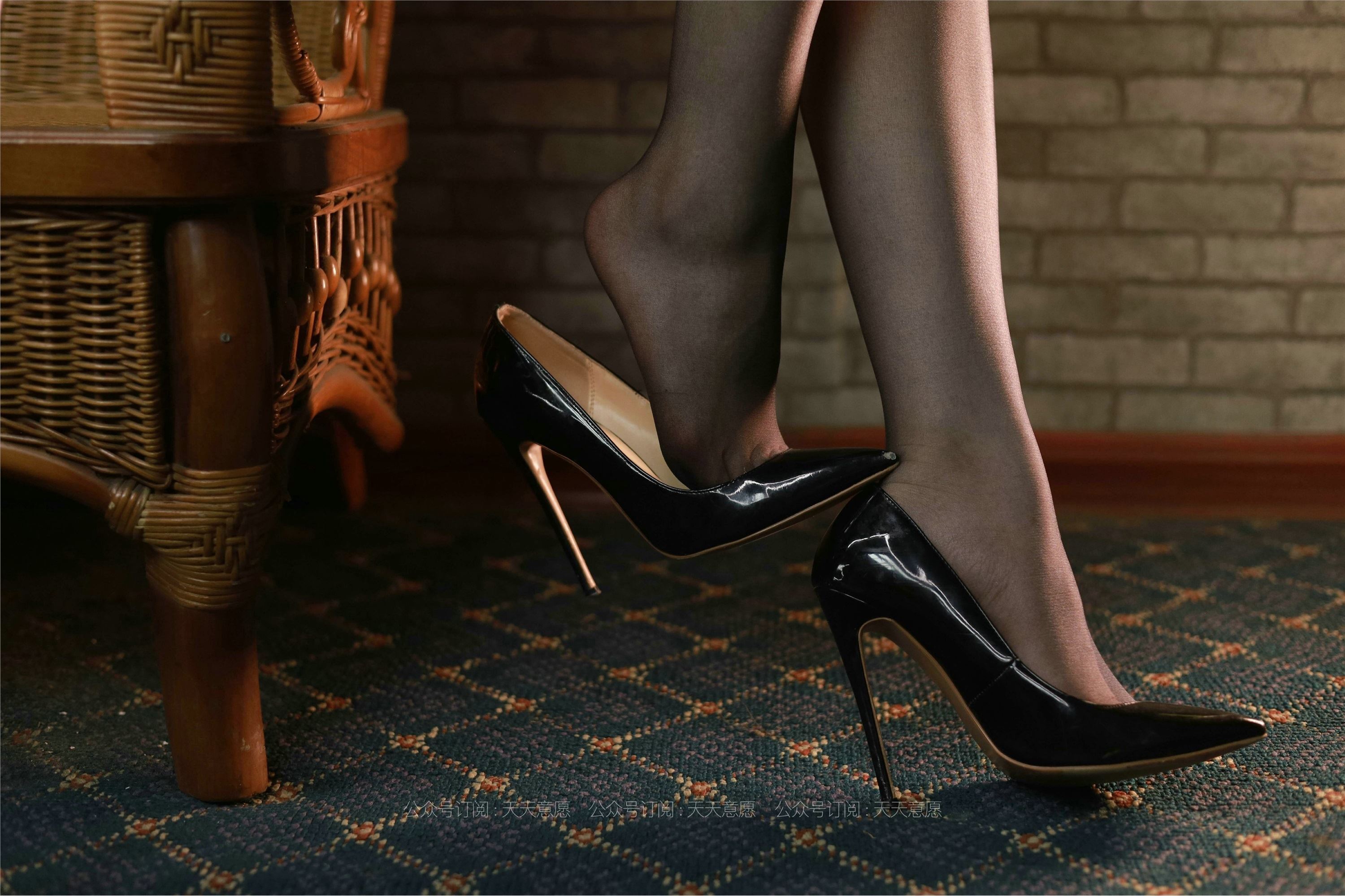 IESS异思趣向  2021.08.12 丝享家887：小七《台球长腿辣妹》